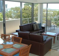 Space Holiday Apartments - Holiday Adelaide