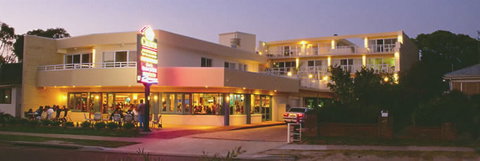 Crown Apartments Merimbula - Holiday Adelaide 0
