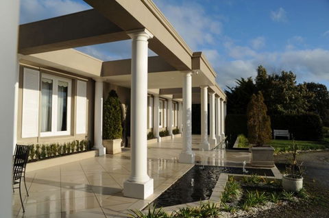Norwood House Motel & Reception Centre - Holiday Adelaide 0