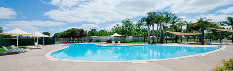 Berri Riverside Caravan Park - Holiday Adelaide 5