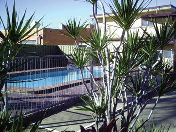 Motel Monaco - Holiday Adelaide 1