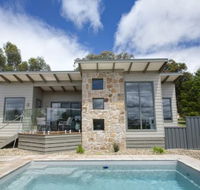 Stonetryst Spa Villas - Holiday Adelaide