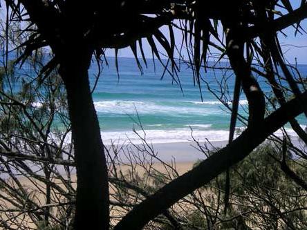 Teewah Beach Escapes - Holiday Adelaide 4