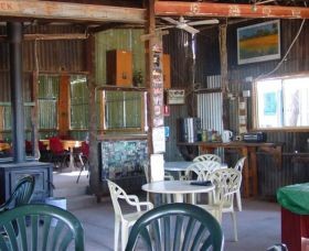 Peters Glengarry Hilton - Holiday Adelaide 0