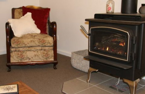 Donkey Tales Farm Cottages - Holiday Adelaide 4