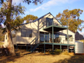 Frogs Hollow Retreat - Holiday Adelaide 0