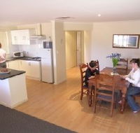 Copper Cove Holiday Villas - Holiday Adelaide