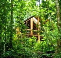 Fur'N'Feathers Rainforest Tree Houses - Holiday Adelaide