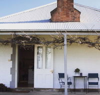 Old Schoolhouse Milton - Holiday Adelaide