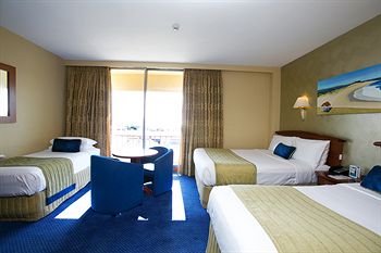 Quality Hotel NOAH'S On The Beach - Holiday Adelaide 3