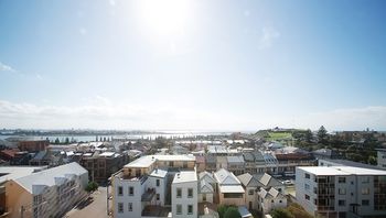 Quality Hotel NOAH'S On The Beach - Holiday Adelaide 13