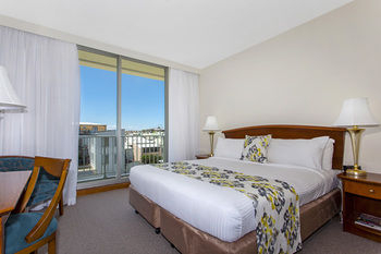 Quality Hotel NOAH'S On The Beach - Holiday Adelaide 15