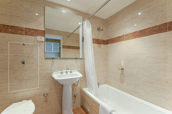 Quality Hotel NOAH'S On The Beach - Holiday Adelaide 34