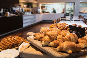 The Sebel Hawkesbury Resort And Spa - Holiday Adelaide 3