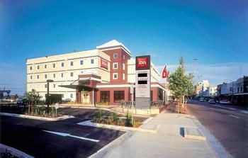 Ibis Newcastle - Holiday Adelaide 31