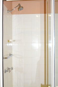 Toorak Manor - Holiday Adelaide 12