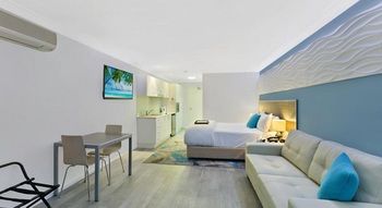 Terrigal Pacific Coastal Retreat - Holiday Adelaide 17