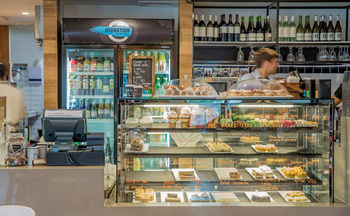 Grand Mercure Apartments Docklands - Holiday Adelaide 38