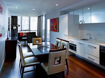 Grand Mercure Apartments Docklands - Holiday Adelaide 70