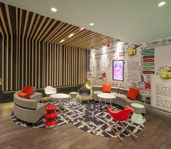 Ibis Melbourne Hotel And Apartments - Holiday Adelaide 2