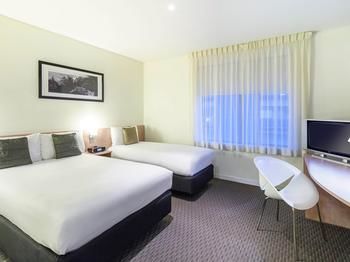 Ibis Melbourne Hotel And Apartments - Holiday Adelaide 63