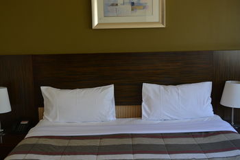 YTI Garden Hotel - Holiday Adelaide 5