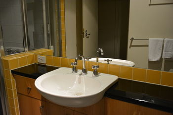 YTI Garden Hotel - Holiday Adelaide 24