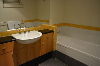 YTI Garden Hotel - Holiday Adelaide 30