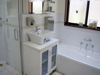 Wombats B&B - Apartments - Holiday Adelaide 2