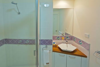 Noosa Riviera - Holiday Adelaide 1