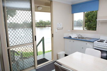 Maroochy River Resort & Bungalows - Holiday Adelaide 27