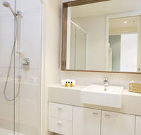 Melbourne Short Stay Apartments on Whiteman - Holiday Adelaide