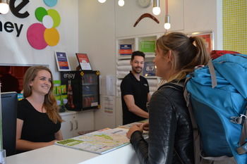 Bounce Sydney - Hostel - Holiday Adelaide 26