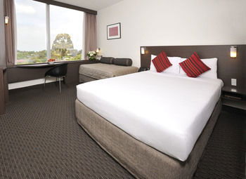 Ibis Melbourne Glen Waverley - Holiday Adelaide 10