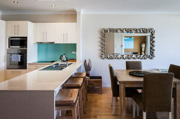The Point Coolum - Holiday Adelaide 55