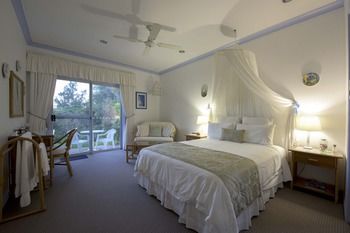 Ninderry Manor Luxury Retreat - Holiday Adelaide 10