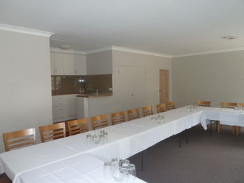 McNevin's Tamworth Motel - Holiday Adelaide 26