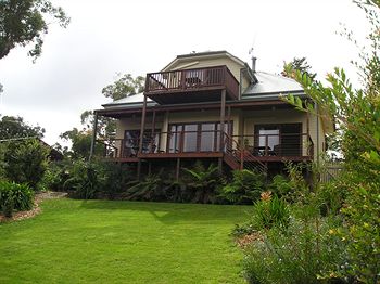 Valley Of The Waters B&B - Holiday Adelaide 4