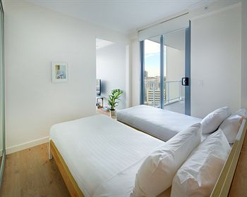 Zara Tower - Luxury Suites And Apartments - Holiday Adelaide 10