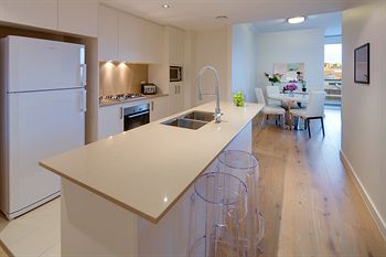 Zara Tower - Luxury Suites And Apartments - Holiday Adelaide 26