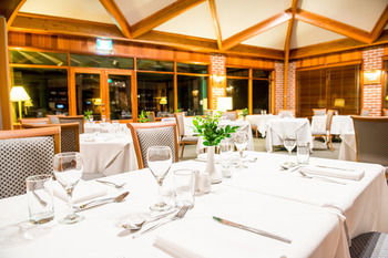 Retreat At Wisemans - Holiday Adelaide 9