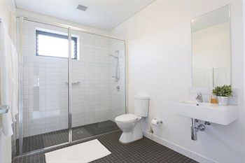 Western Sydney University Village Hawkesbury - Holiday Adelaide 3