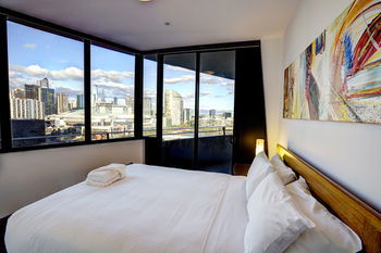 ACD Apartments - Holiday Adelaide 8