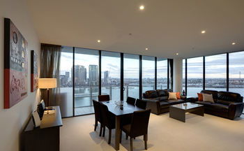 ACD Apartments - Holiday Adelaide 11