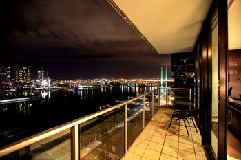 ACD Apartments - Holiday Adelaide 14