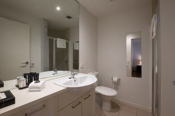 ACD Apartments - Holiday Adelaide 26