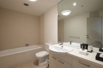 ACD Apartments - Holiday Adelaide 27