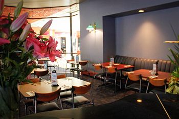 Matthew Flinders Hotel - Holiday Adelaide 5