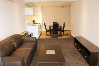 Guilfoyle Apartments - Holiday Adelaide 12