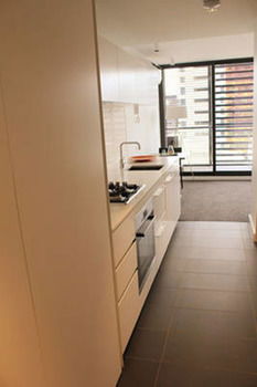 Guilfoyle Apartments - Holiday Adelaide 24